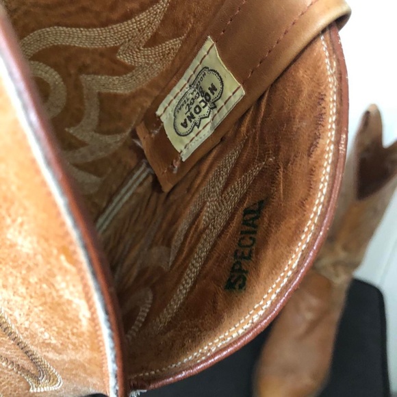 Nocona Cognac Brown Leather Almond Toe Western Riding Cowboy VTG Dress Boots 8E